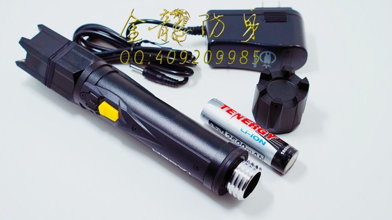 高壓防狼電擊棒好用嗎