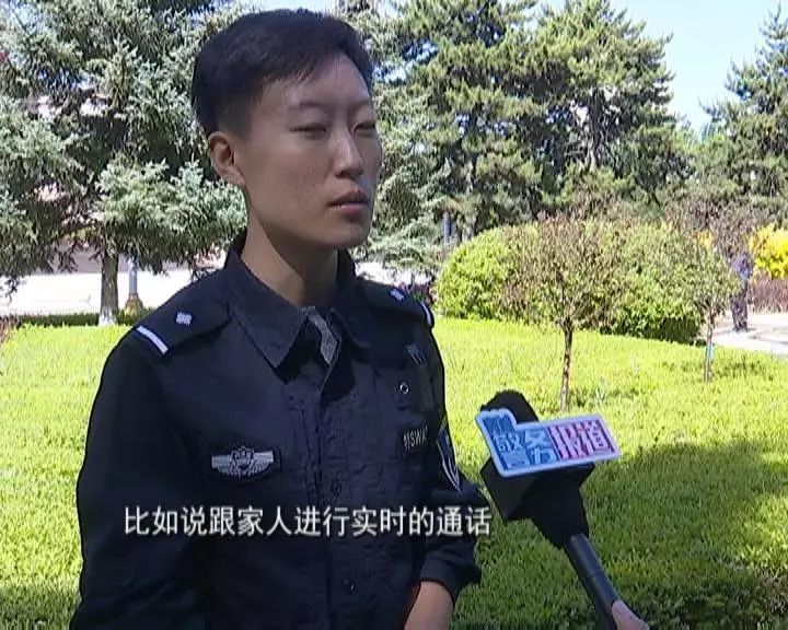 女性安全防衛(wèi)手冊:女性單獨乘車需謹慎 防身技巧能幫你